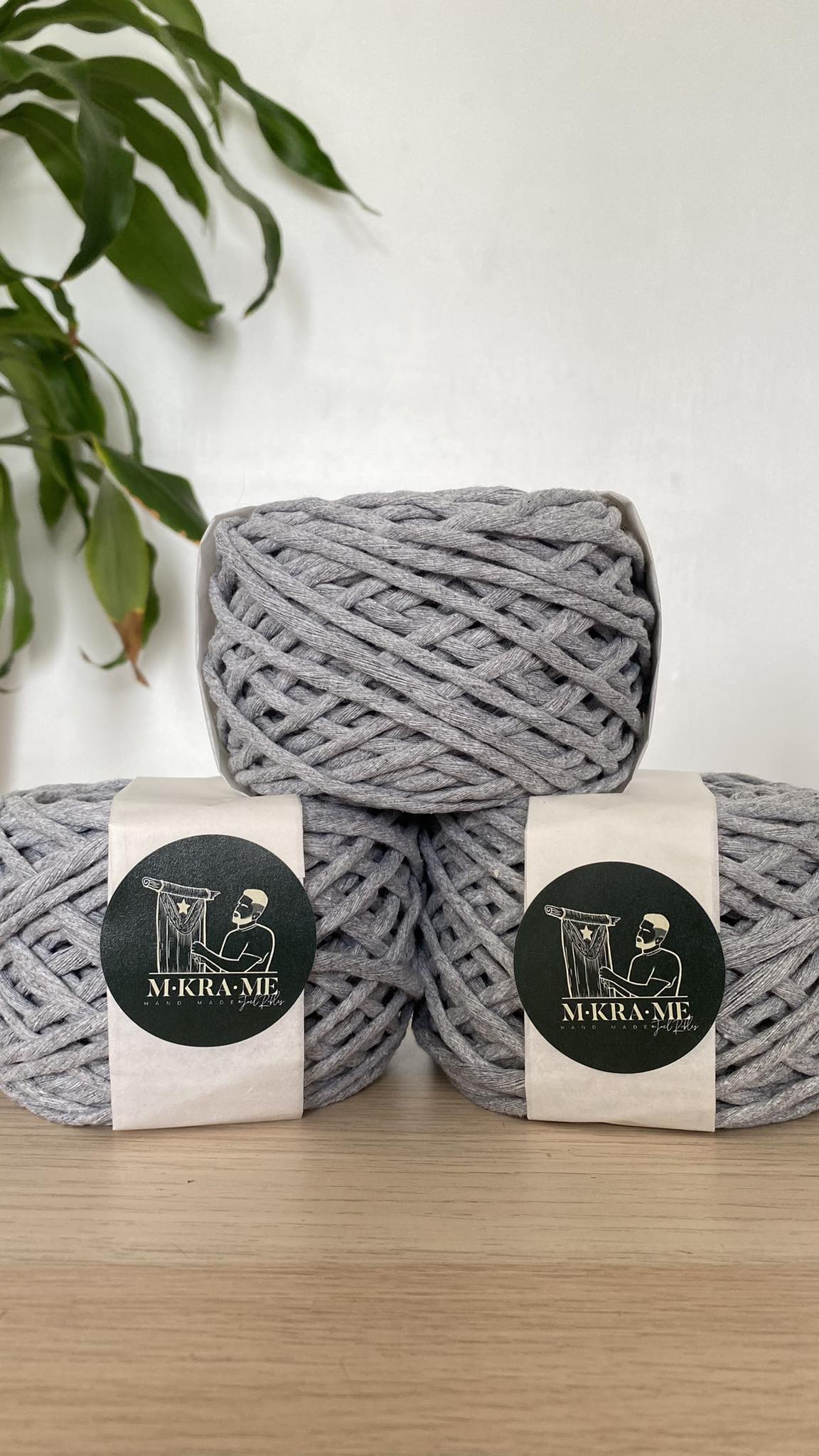 Gris Claro 4mm (200pies)