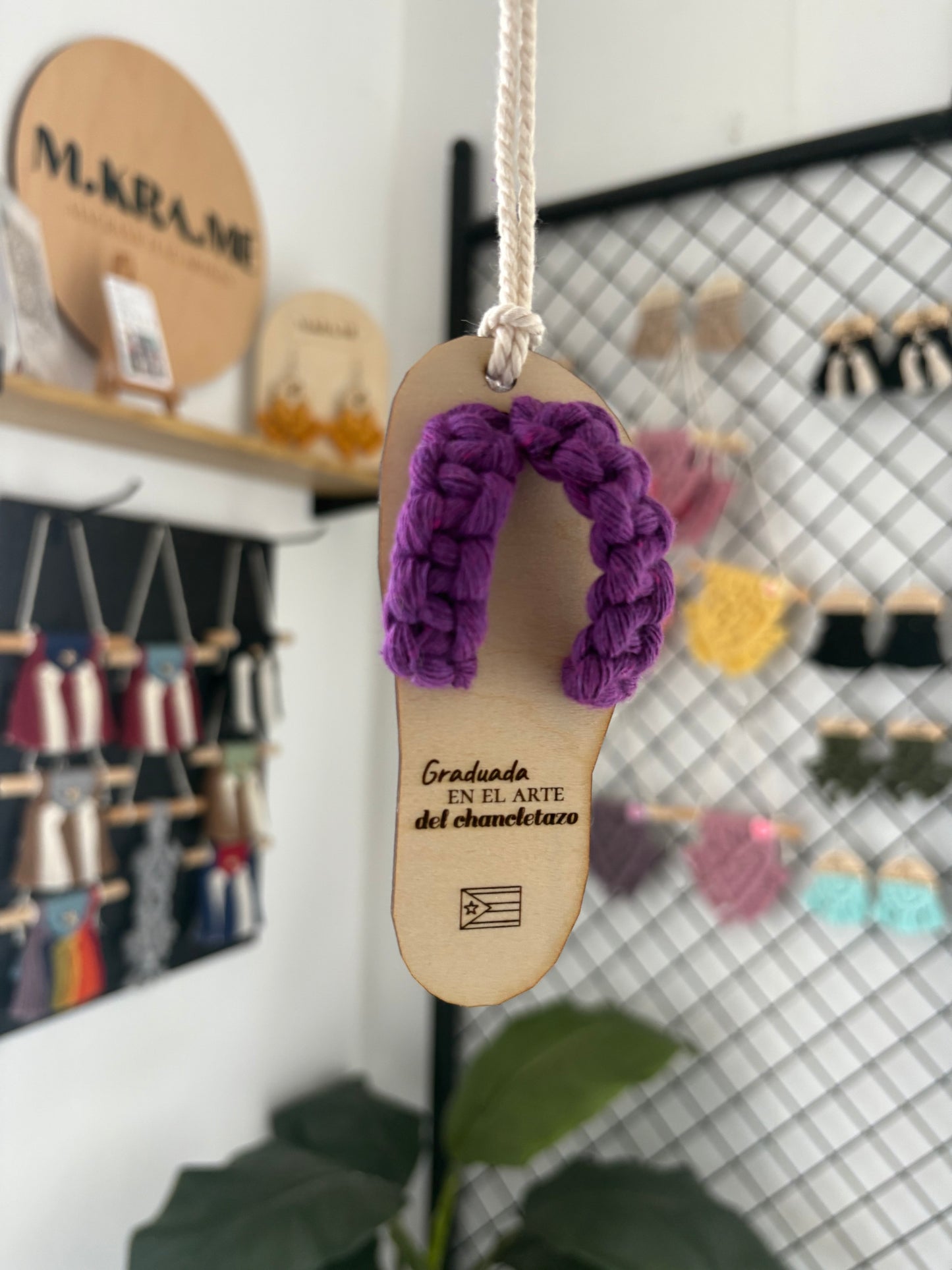 “Graduada en el arte del chancletazo”