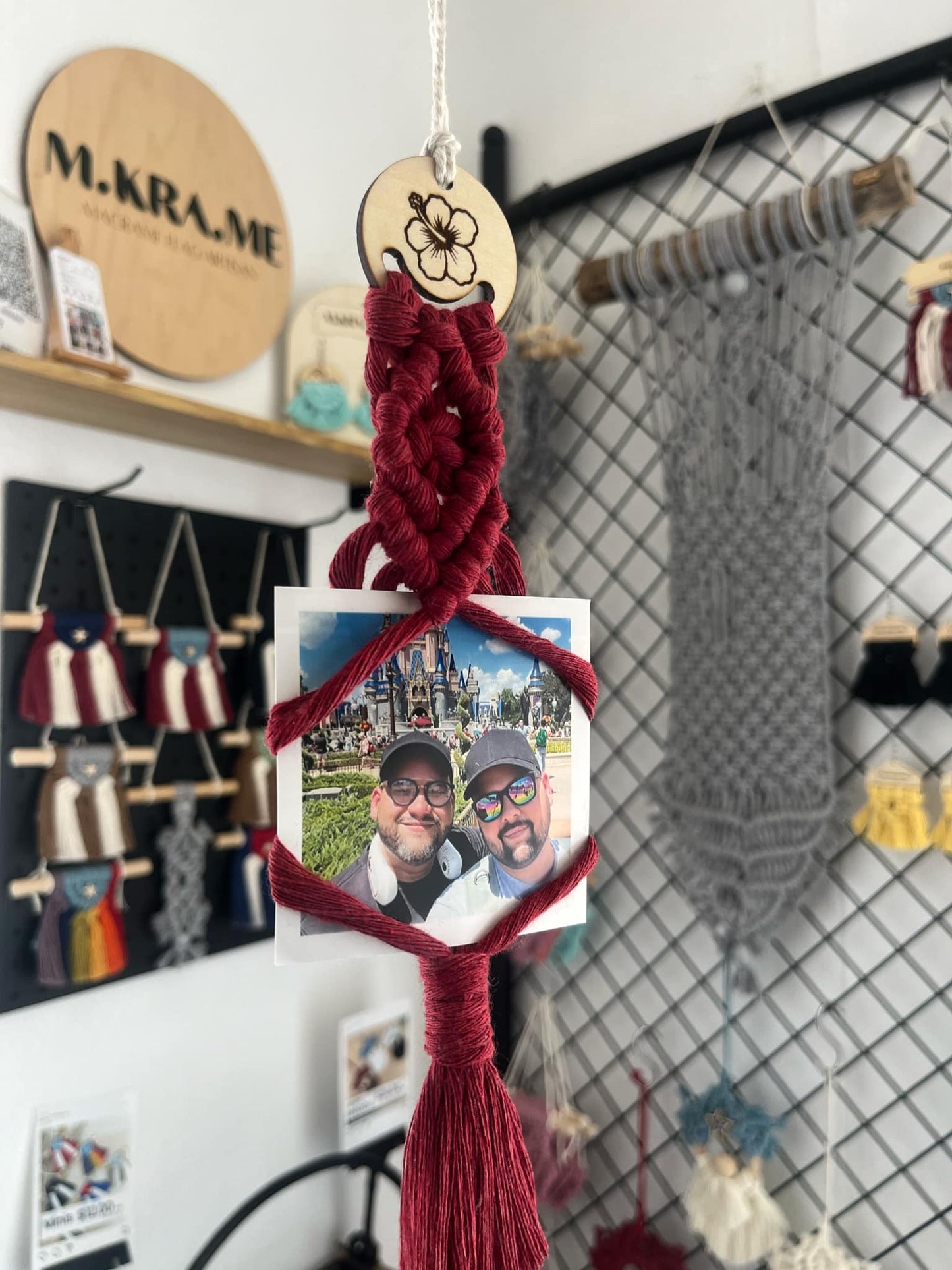 Macrame Photo Hanger "MOMENTOS"